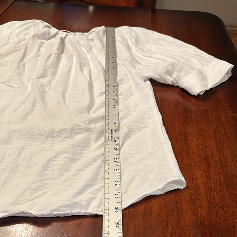 Soft Surroundings Elegant White puffed short sleeves rayon nylon blend small - Picture 11 of 13